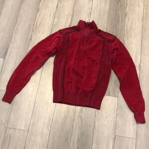Boy size S small sweater